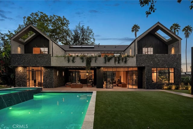5134 Oakdale, Woodland Hills, CA 91364 — photo 4 of 56