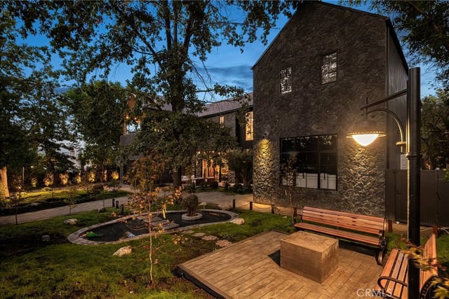 5134 Oakdale, Woodland Hills, CA 91364 — photo 5 of 56