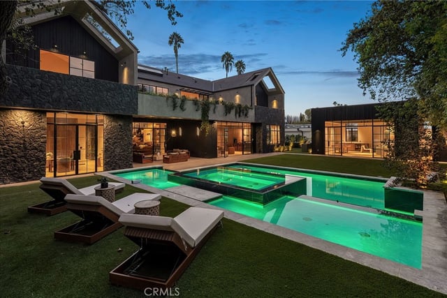5134 Oakdale, Woodland Hills, CA 91364 — photo 9 of 56