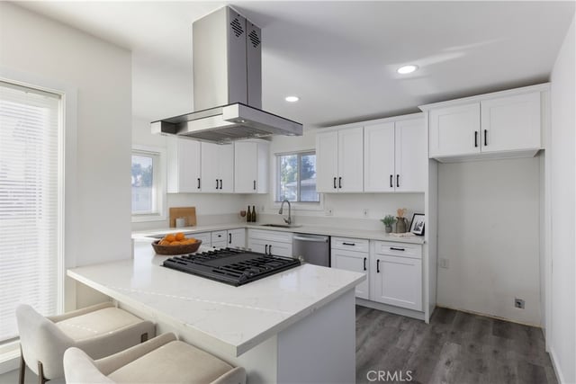 13418 Lancelot Avenue, Norwalk, CA 90650 — photo 9 of 37