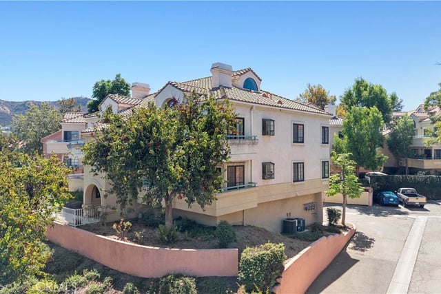 18102 Erik Court 554, Canyon Country, CA 91387 — photo 41 of 52