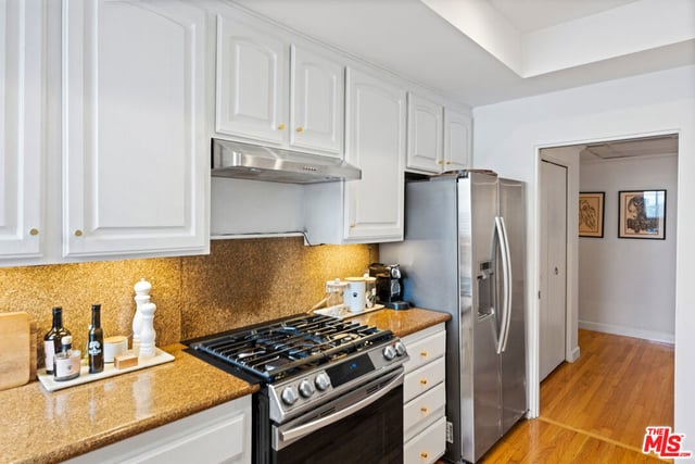 12115 San Vicente Boulevard 111, Los Angeles, CA 90049 — photo 15 of 30