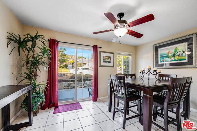 537 Stanford Road, Burbank, CA 91504 — photo 11 of 50