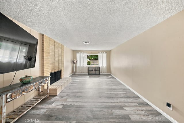 43818 Halcom, Lancaster, CA 93536 — photo 11 of 26