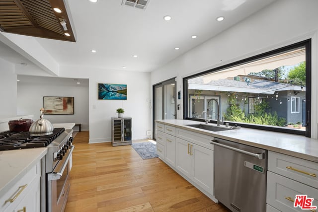 4744 Camellia Avenue, Valley Village, CA 91602 — photo 18 of 72