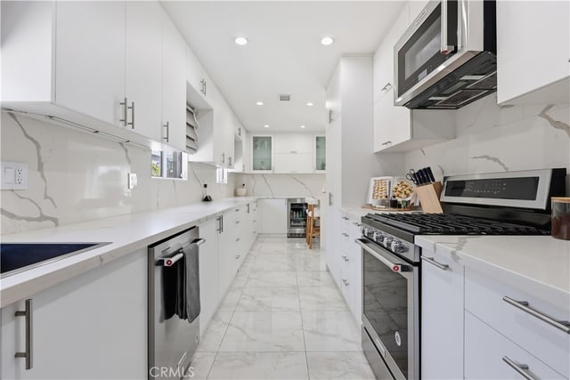 13800 Astoria Street, Sylmar, CA 91342 — photo 15 of 46