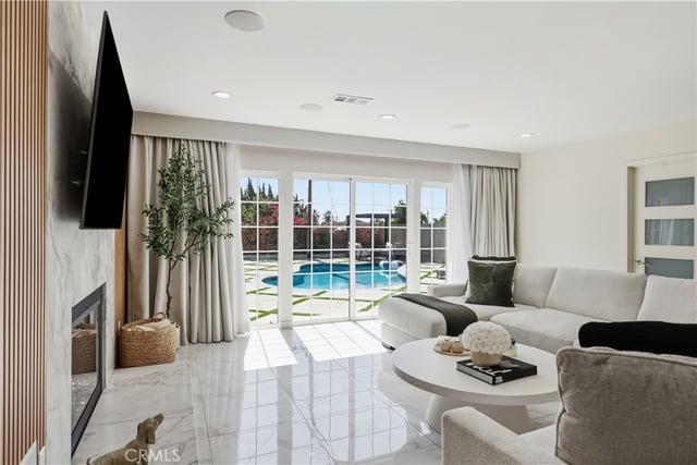 13800 Astoria Street, Sylmar, CA 91342 — photo 3 of 46