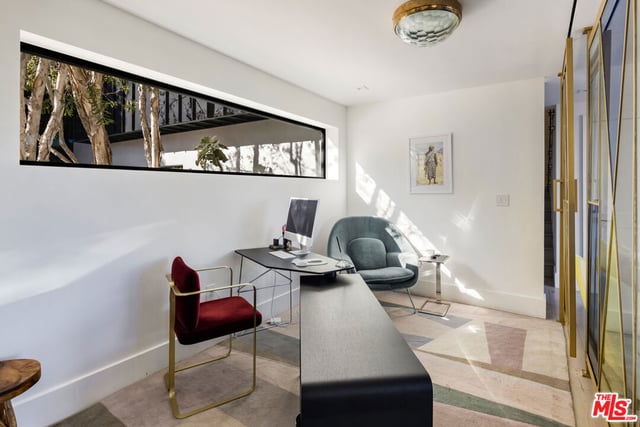 8080 Laurel View Drive, West Hollywood, CA 90069 — photo 15 of 31