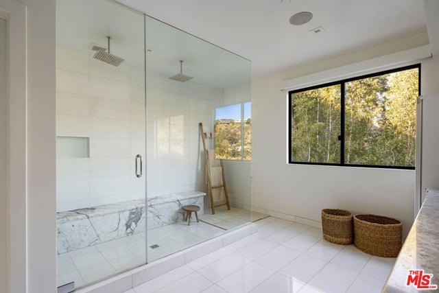 8080 Laurel View Drive, West Hollywood, CA 90069 — photo 20 of 31
