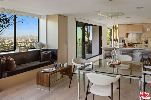8080 Laurel View Drive, West Hollywood, CA 90069 — photo 7 of 31