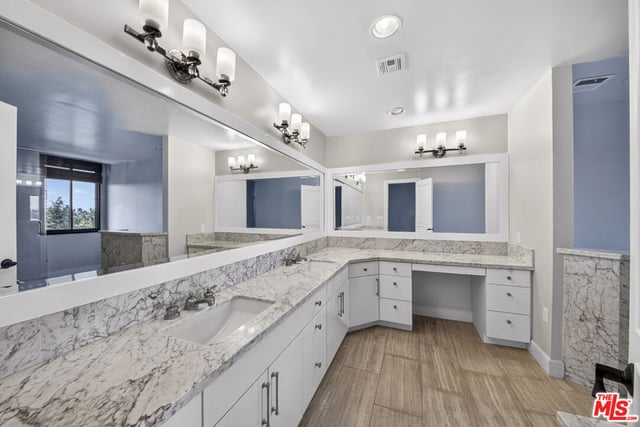 4460 Wilshire Boulevard 701, Los Angeles, CA 90010 — photo 24 of 34