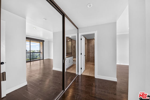 4460 Wilshire Boulevard 701, Los Angeles, CA 90010 — photo 30 of 34