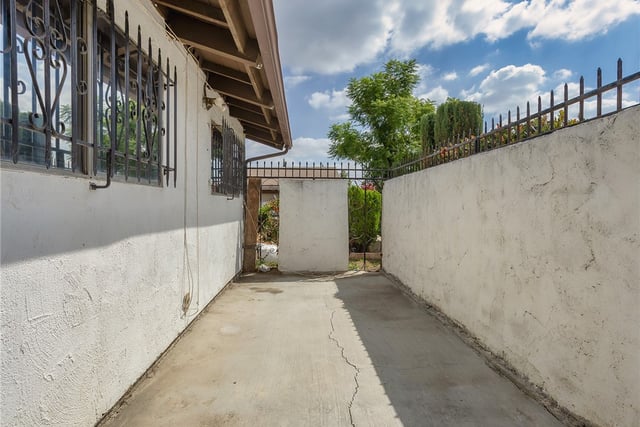 12634 Amboy Avenue, Sylmar, CA 91342 — photo 41 of 52