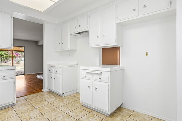 12634 Amboy Avenue, Sylmar, CA 91342 — photo 5 of 52