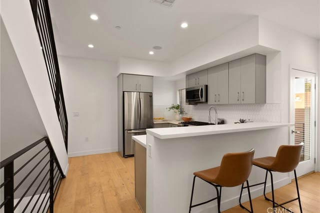 233 N Burlington Avenue, Echo Park, CA 90026 — photo 11 of 24