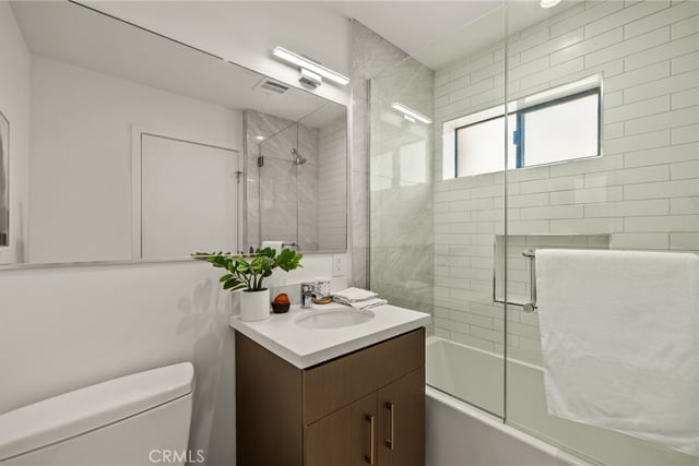 233 N Burlington Avenue, Echo Park, CA 90026 — photo 18 of 24