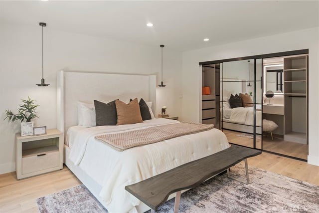 22850 Margarita, Woodland Hills, CA 91364 — photo 21 of 42