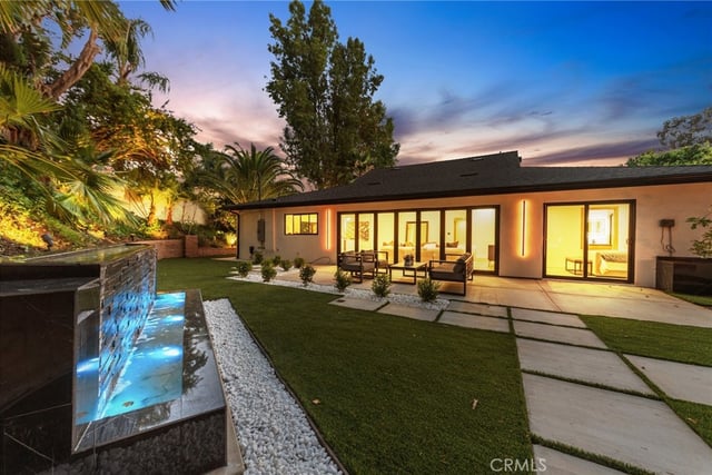 22850 Margarita, Woodland Hills, CA 91364 — photo 41 of 42