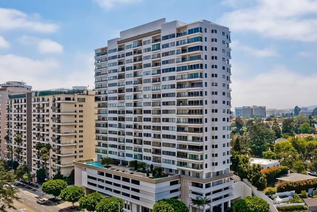 10501 Wilshire Boulevard 1810, Los Angeles, CA 90024 — photo 21 of 22