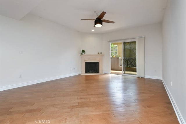 4424 Whitsett Avenue 107, Studio City, CA 91604 — photo 14 of 58