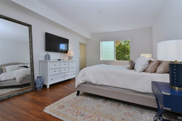 4424 Whitsett Avenue 107, Studio City, CA 91604 — photo 37 of 58