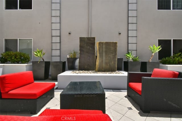 4424 Whitsett Avenue 107, Studio City, CA 91604 — photo 52 of 58