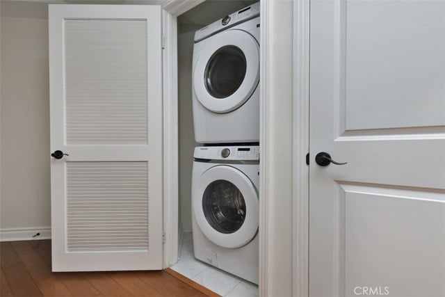 4424 Whitsett Avenue 107, Studio City, CA 91604 — photo 9 of 58