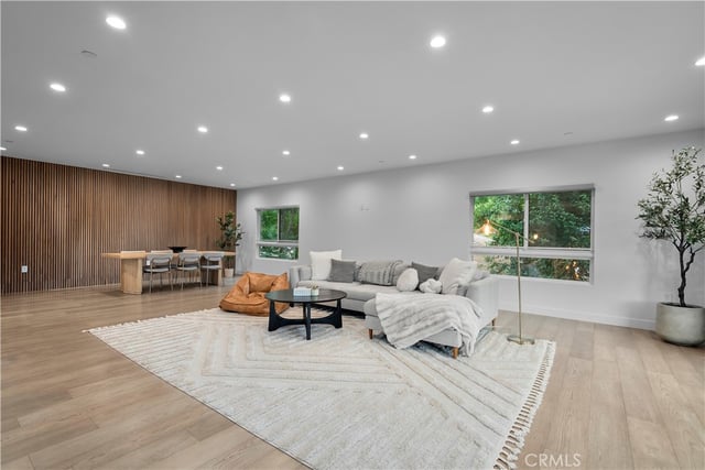 14157 Tiara Street 101, Sherman Oaks, CA 91401 — photo 10 of 47