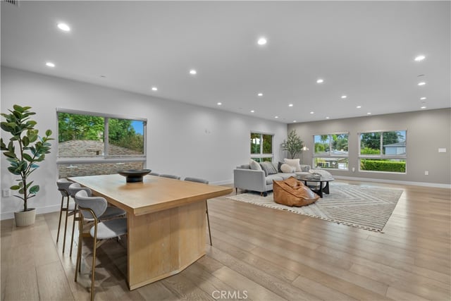 14157 Tiara Street 101, Sherman Oaks, CA 91401 — photo 11 of 47