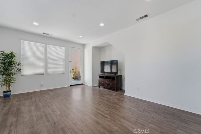 28492 Camino Del Arte Drive, Valencia, CA 91354 — photo 9 of 30