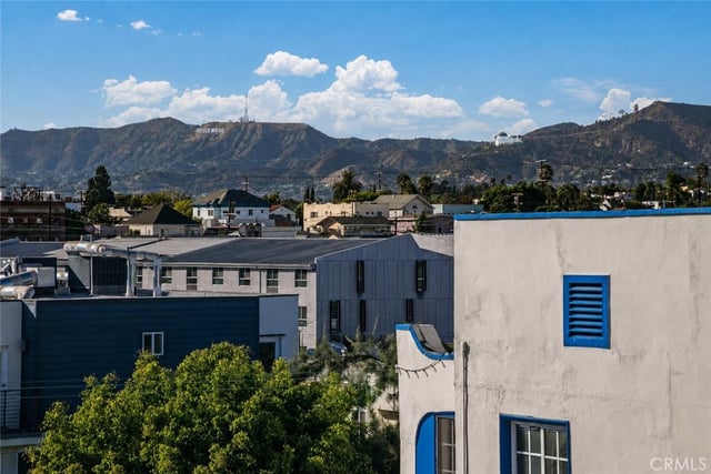 216 - 218 N Park View Street, Los Angeles, CA 90026 — photo 2 of 25