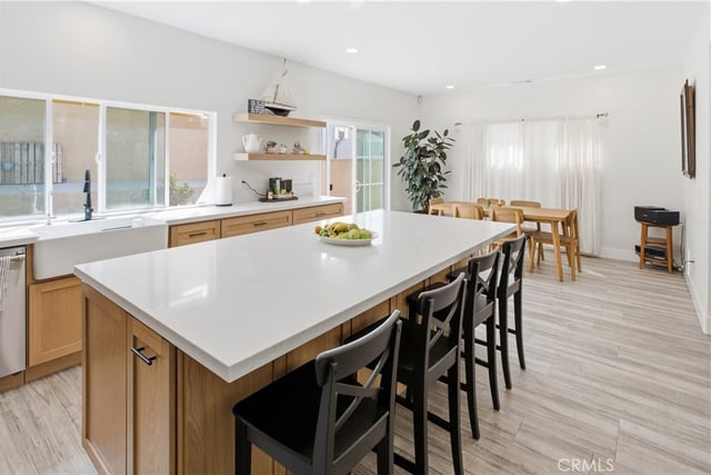 3040 Linden, Long Beach, CA 90807 — photo 11 of 51
