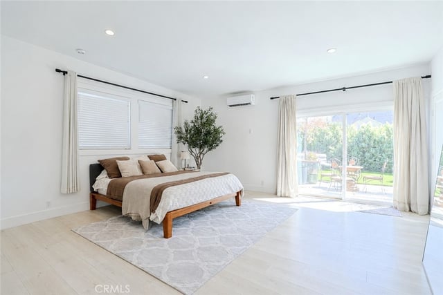 9450 S Harvard, Los Angeles, CA 90047 — photo 16 of 39