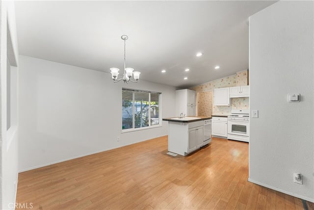 5711 Columbia Way SPC 219, Quartz Hill, CA 93536 — photo 17 of 64