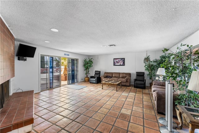 5711 Columbia Way SPC 219, Quartz Hill, CA 93536 — photo 64 of 64