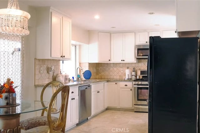 27832 Audrey Court, Canyon Country, CA 91351 — photo 27 of 41