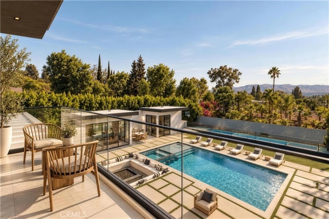 4940 Brewster Drive, Tarzana, CA 91356 — photo 33 of 50