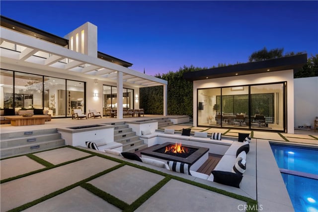 4940 Brewster Drive, Tarzana, CA 91356 — photo 43 of 50