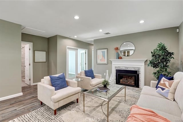 4437 Keever Avenue, Long Beach, CA 90807 — photo 2 of 49