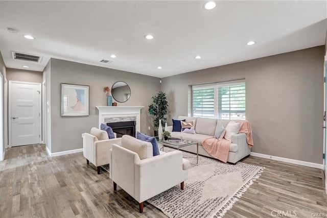 4437 Keever Avenue, Long Beach, CA 90807 — photo 3 of 49