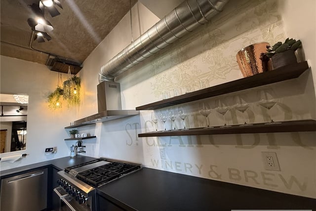 835 Locust 518, Long Beach, CA 90813 — photo 25 of 73