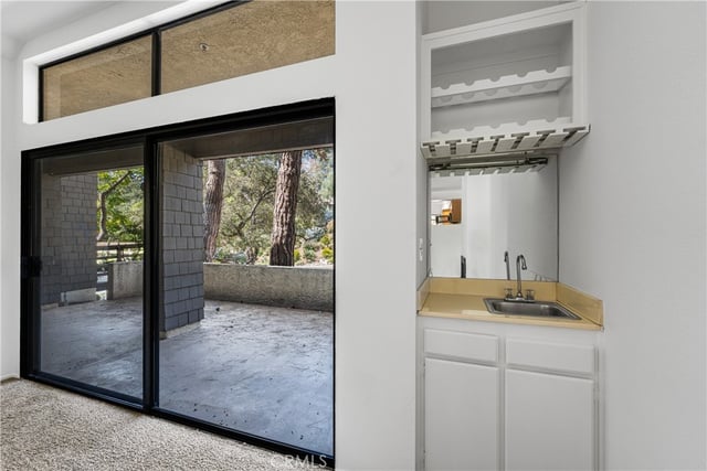 1052 Seco 104, Pasadena, CA 91103 — photo 16 of 43