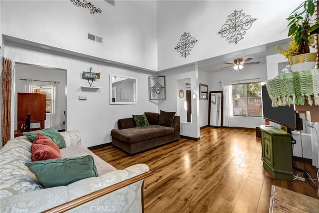 12451 Ralston A, Sylmar, CA 91342 — photo 7 of 45