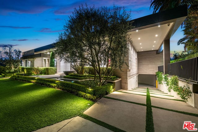 565 Evelyn Place, Beverly Hills, CA 90210 — photo 58 of 60