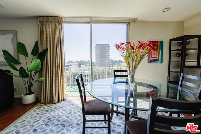 100 S Doheny Drive 711, Los Angeles, CA 90048 — photo 11 of 33
