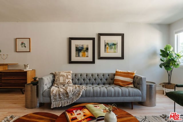 1559 Winona Boulevard F2, Los Angeles, CA 90027 — photo 3 of 34