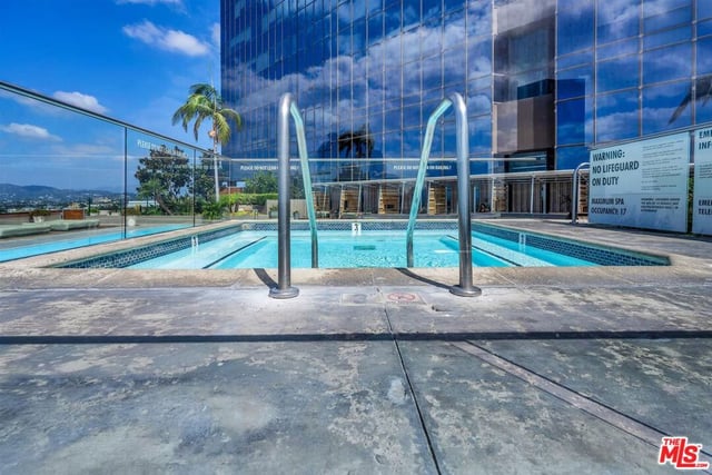 1100 Wilshire Boulevard 2605, Los Angeles, CA 90017 — photo 23 of 28
