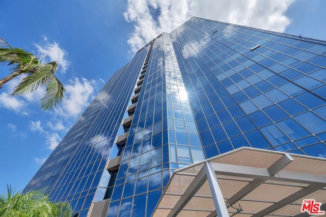 1100 Wilshire Boulevard 2605, Los Angeles, CA 90017 — photo 4 of 28