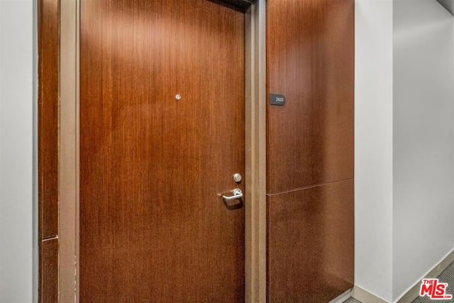 1100 Wilshire Boulevard 2605, Los Angeles, CA 90017 — photo 5 of 28