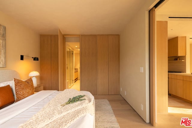 8787 Shoreham Drive 901, West Hollywood, CA 90069 — photo 13 of 19